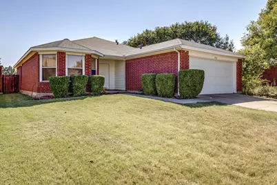 1561 Knottingham Drive, Little Elm, TX 75068 - Photo 1