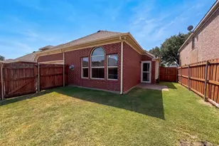 1213 Whitecreek Dr, Glenn Heights, TX 75154 - Photo 5