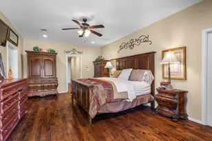 301 Meadow Knoll Drive, Double Oak, TX 75077 - Photo 17
