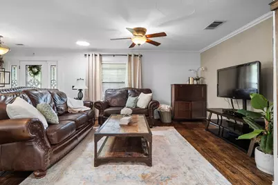 301 Meadow Knoll Drive, Double Oak, TX 75077 - Photo 5
