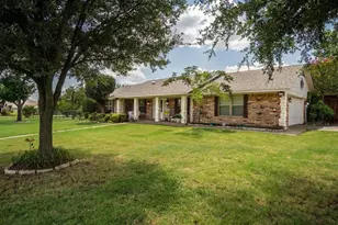 301 Meadow Knoll Drive, Double Oak, TX 75077 - Photo 3