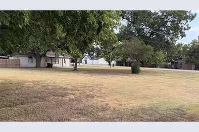 204 N 5th, Godley, TX 76044 - Photo 1