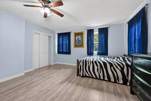 505 S Manson St, Wolfe City, TX 75496 - Photo 17