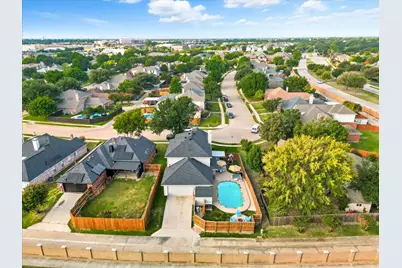537 Purdue Drive, Lewisville, TX 75067 - Photo 5