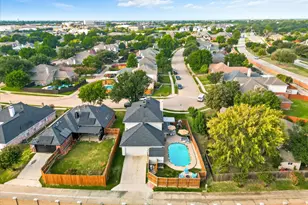 537 Purdue Dr, Lewisville, TX 75067 - Photo 5