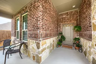 10922 Autry Ridge Ln, Aubrey, TX 76227 - Photo 3