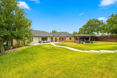 138 Green Oaks Drive, Bartonville, TX 76226 - Photo 33