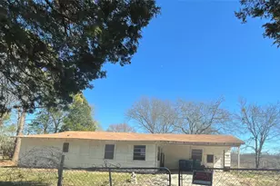 454 Luther Ln, Gun Barrel City, TX 75156 - Photo 1
