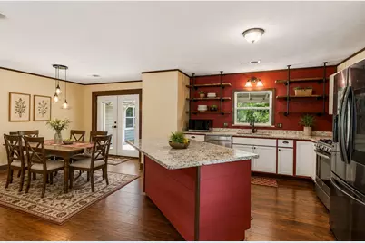 416 S Harrison Street, Pilot Point, TX 76258 - Photo 5