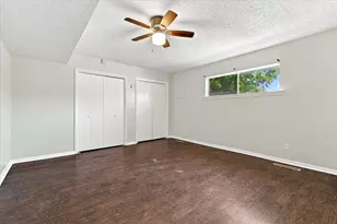 1900 Sutter St, Fort Worth, TX 76107 - Photo 11