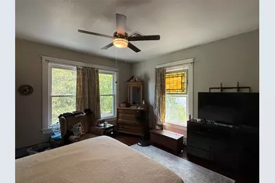 2223 N 6th Street, Waco, TX 76708 - Photo 15