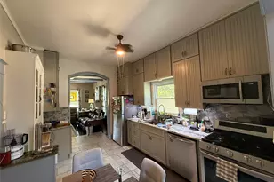 2223 N 6th St, Waco, TX 76708 - Photo 7