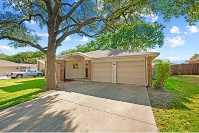 424 Grand Meadow Drive, Fort Worth, TX 76108 - Photo 5