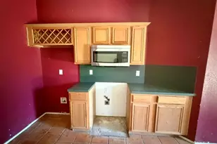 111 Craddock, Glenn Heights, TX 75154 - Photo 11