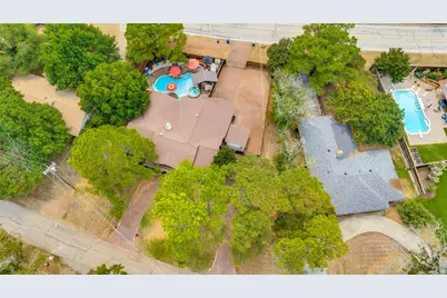 233 Oak Street, Highland Village, TX 75077 - Photo 37