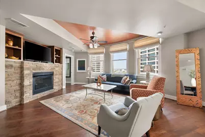 411 W 7th Street #906, Fort Worth, TX 76102 - Photo 5