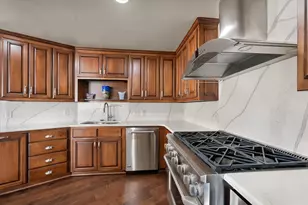 411 W 7th St, Fort Worth, TX 76102 - Photo 11