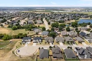 2820 Field St, Celina, TX 75009 - Photo 5