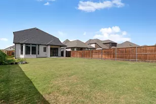 2448 Halter Dr, Aubrey, TX 76227 - Photo 33