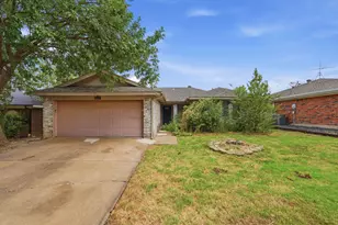 6017 Sundown Dr, Watauga, TX 76148 - Photo 1