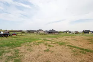 7604 Midway Rdg Trl, Ponder, TX 76259 - Photo 23