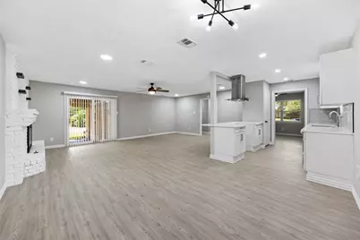 600 N Young Boulevard, DeSoto, TX 75115 - Photo 5