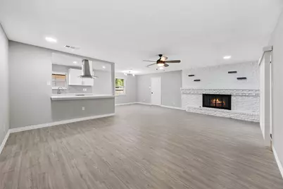 600 N Young Boulevard, DeSoto, TX 75115 - Photo 7
