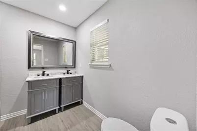 600 N Young Boulevard, DeSoto, TX 75115 - Photo 15