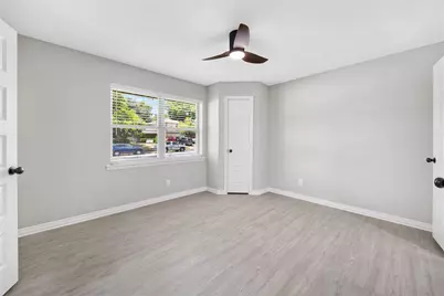 600 N Young Boulevard, DeSoto, TX 75115 - Photo 23