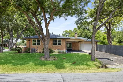 600 N Young Boulevard, DeSoto, TX 75115 - Photo 27