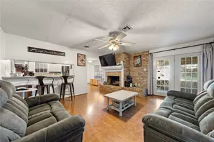 311 S College Ave, Troy, TX 76579 - Photo 7