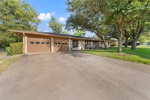 311 S College Ave, Troy, TX 76579 - Photo 31