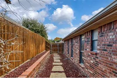 432 Shelby Drive, Burleson, TX 76028 - Photo 33