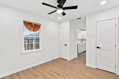 2716 Frazier Avenue, Fort Worth, TX 76110 - Photo 9