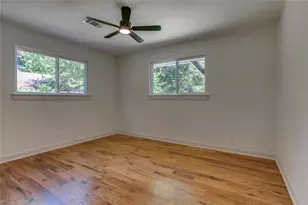 2828 Larkspur Ln, Dallas, TX 75233 - Photo 31