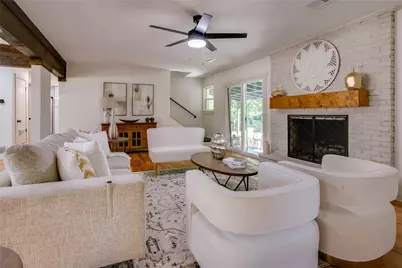 2828 Larkspur Lane, Dallas, TX 75233 - Photo 3