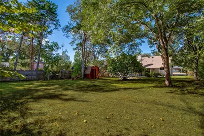 2828 Larkspur Lane, Dallas, TX 75233 - Photo 9