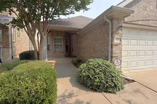 325 Perkins Dr, Argyle, TX 76226 - Photo 3