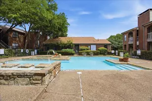 3209 Donnelly Cir, Fort Worth, TX 76107 - Photo 13