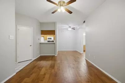 3209 Donnelly Circle #107, Fort Worth, TX 76107 - Photo 15