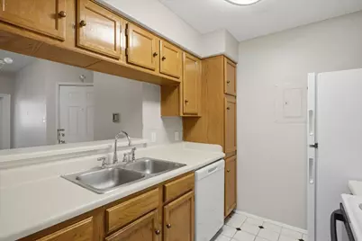 3209 Donnelly Circle #107, Fort Worth, TX 76107 - Photo 5