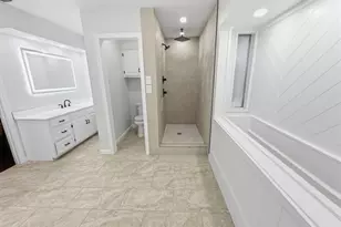 2409 Castle St, Irving, TX 75038 - Photo 23