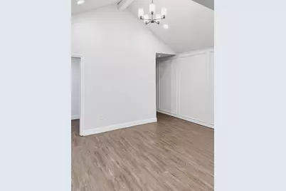 2409 Castle Street, Irving, TX 75038 - Photo 9
