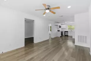 3835 Lovingood Dr, Dallas, TX 75241 - Photo 5