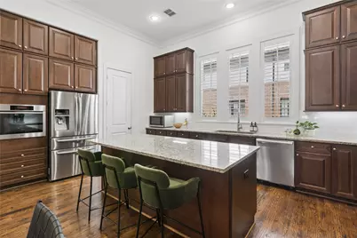 5215 Weiss Lane, Irving, TX 75039 - Photo 7