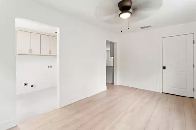 4224 Alamo Avenue, Fort Worth, TX 76107 - Photo 9