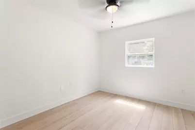 4224 Alamo Avenue, Fort Worth, TX 76107 - Photo 11