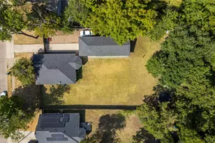 2433 56th St, Dallas, TX 75241 - Photo 9