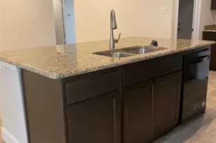 2202 Jones St, Greenville, TX 75401 - Photo 9