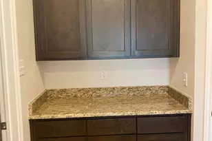 2202 Jones St, Greenville, TX 75401 - Photo 11